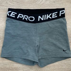 Nike pro booty shorts size M grey